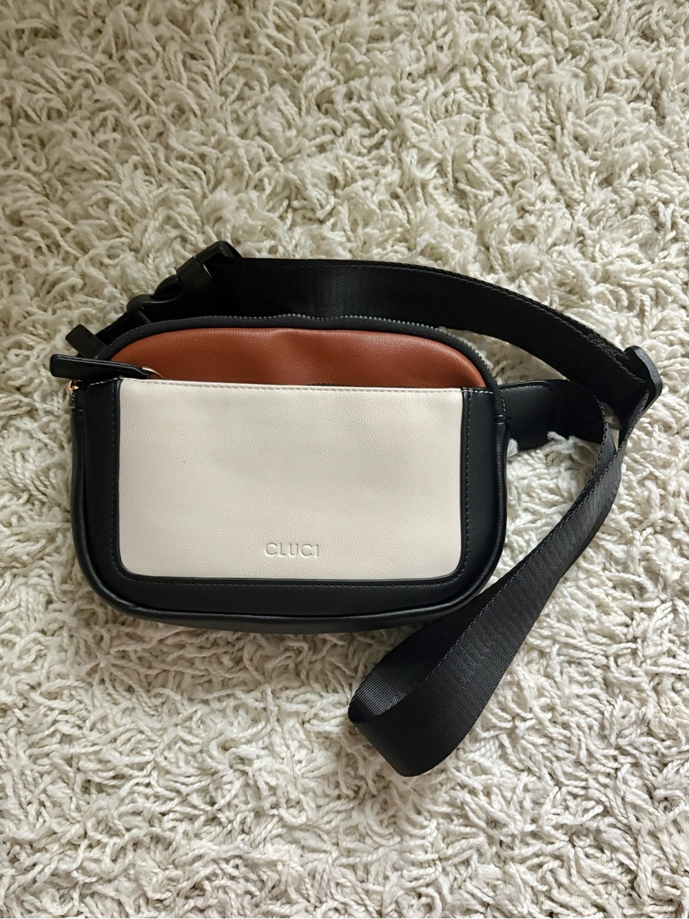 CLUCI Faux Leather Adjustable Fanny Pack